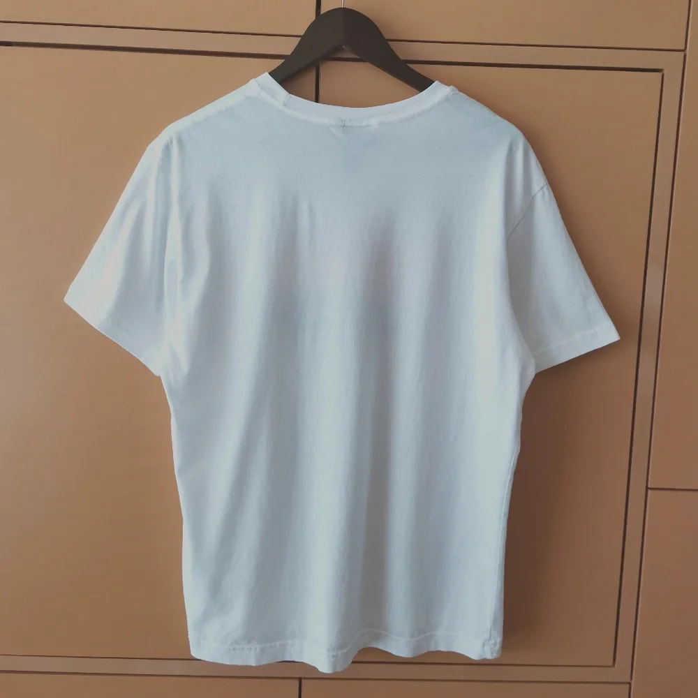 H&M Regular Fit Printed T-shirt - (M) - Picture 6 of 6